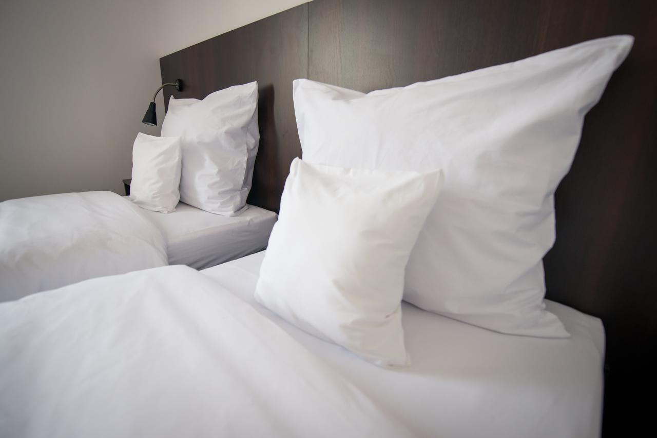 טצ'ב First Hotel מראה חיצוני תמונה